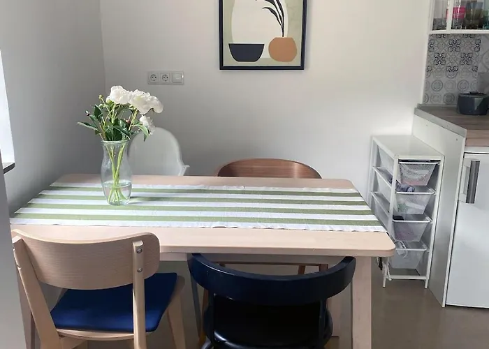 Charmantes Haeuschen Am Waldrand Neustadt an der Weinstraße